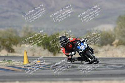 media/Jan-15-2026-Racers Edge (Thu) [[dfebeb70ab]]/2-A Group/Session 5 (Turn 5)/